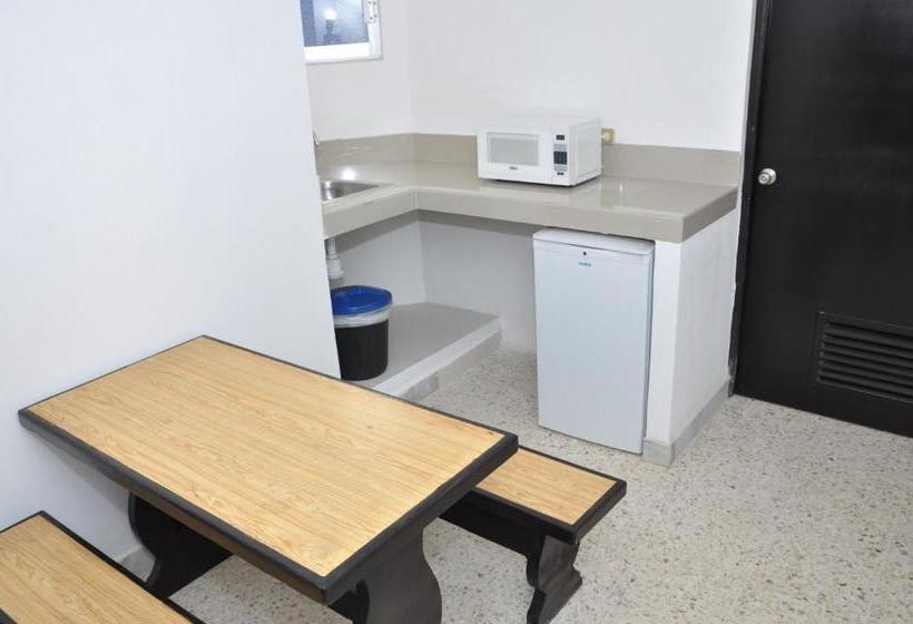 הוסטל Posada Del Parque