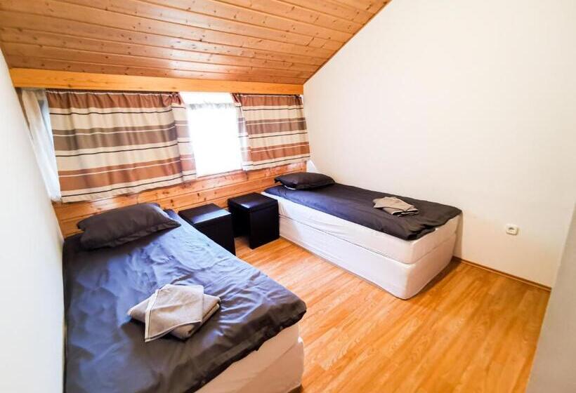 צימר Greenfield Panzió