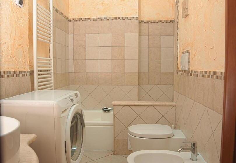 تختخواب و صبحانه La Marmora