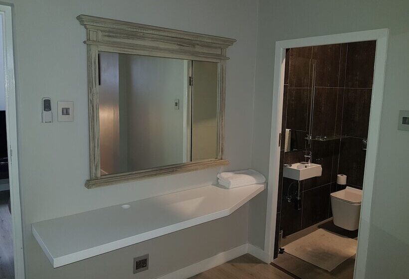 צימר Umhlanga Lodge