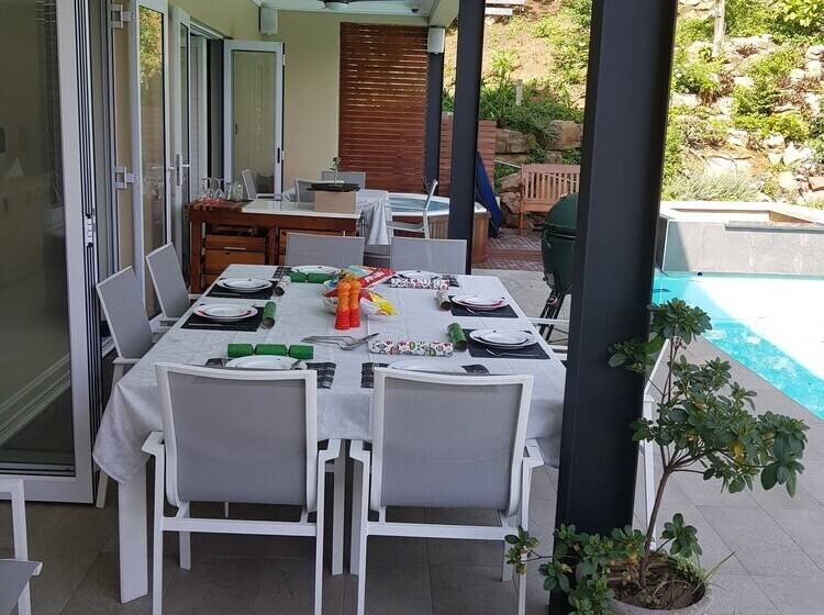 צימר Umhlanga Lodge