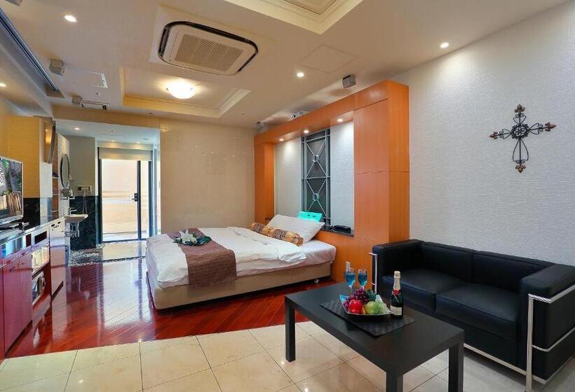 Hotel Axis  アクシス