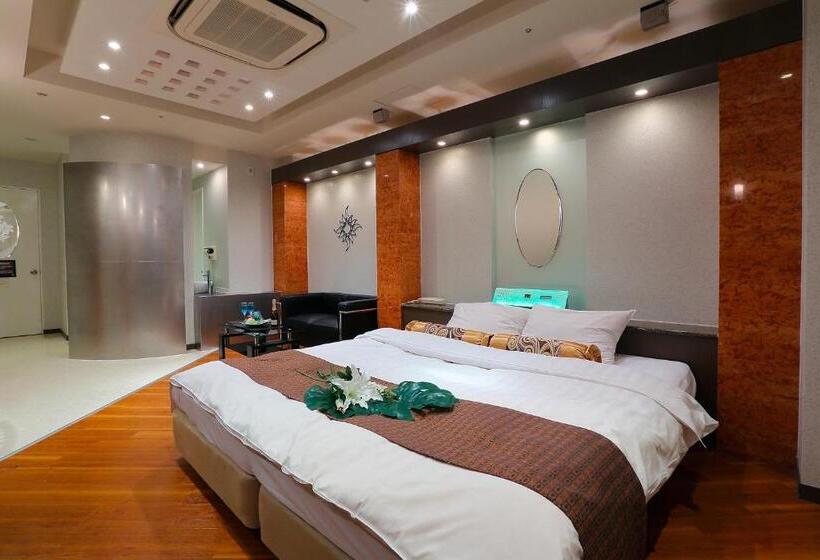 Hotel Axis  アクシス