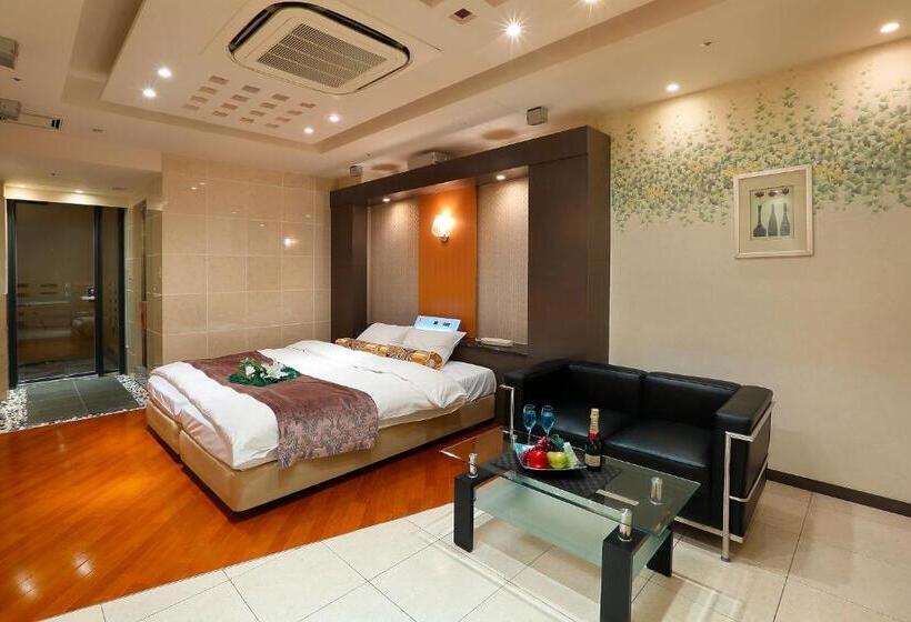 Hotel Axis  アクシス