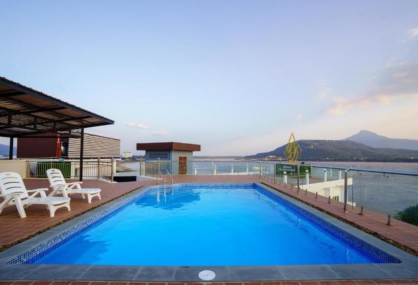 Отель Intouch Riverside