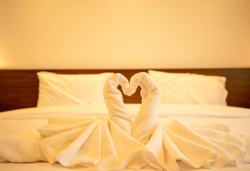 Отель Intouch Riverside