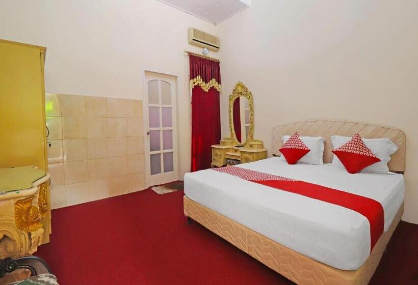 هتل Oyo Life 2899 Ardilia Kost