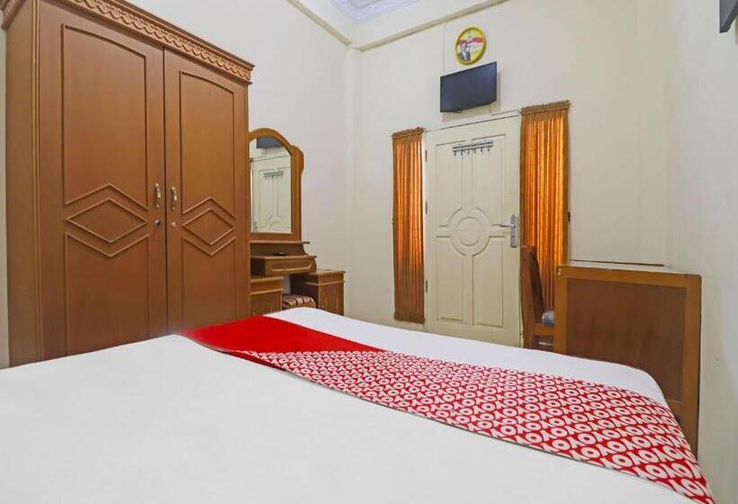 호텔 Oyo Life 2899 Ardilia Kost