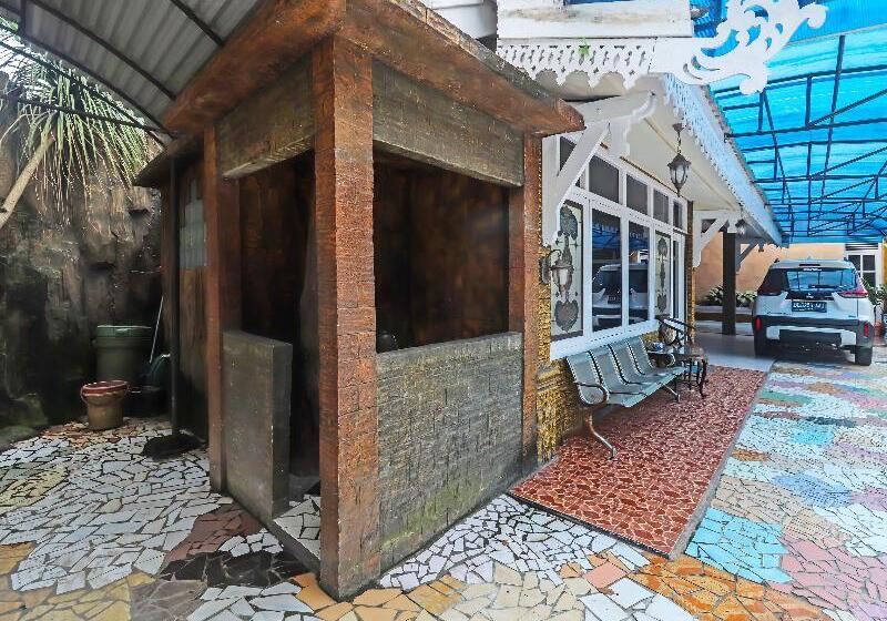 호텔 Oyo Life 2899 Ardilia Kost