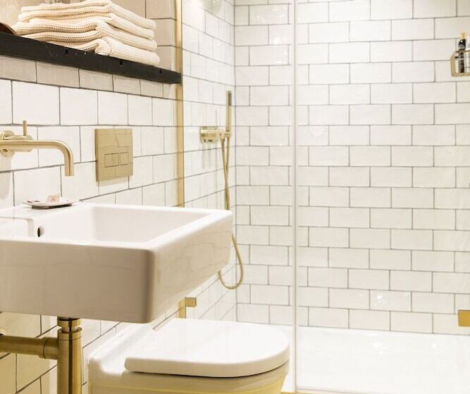 ホテル The Bull Inn