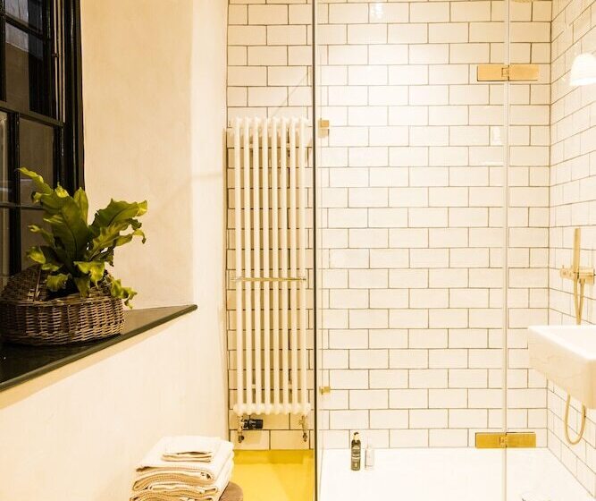 ホテル The Bull Inn