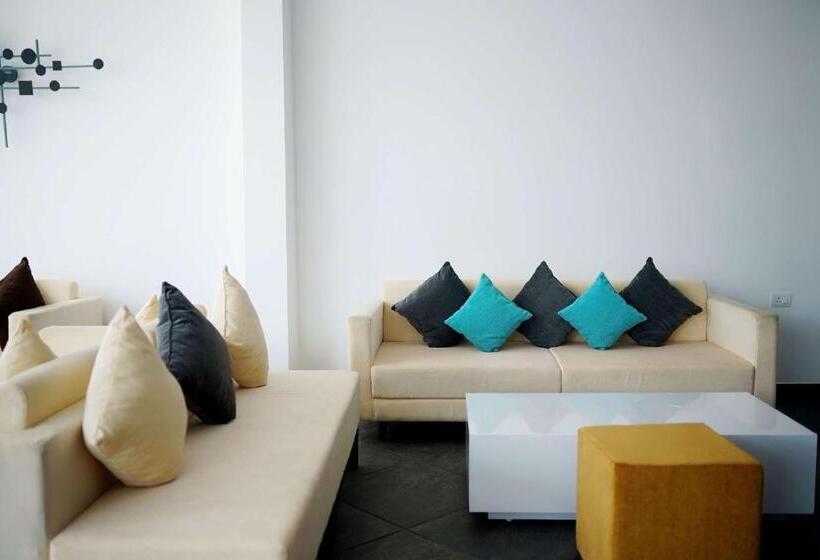 هتل The Terrace By Ladder Mgd By Citrine