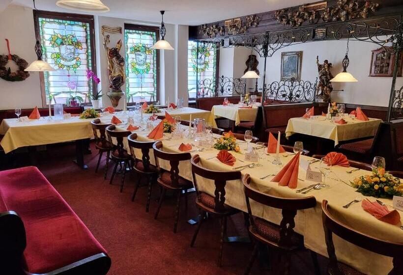 酒店 Weinhaus Am Stiftstor