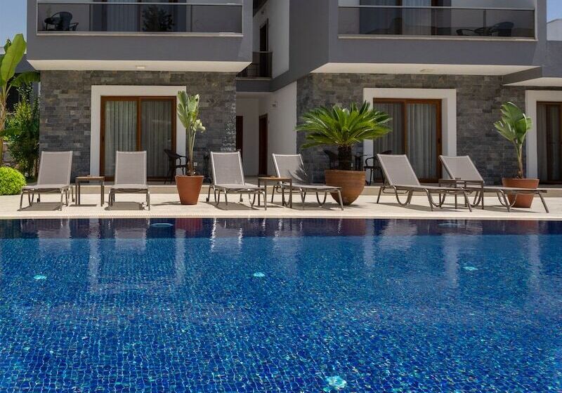 Maye Residence