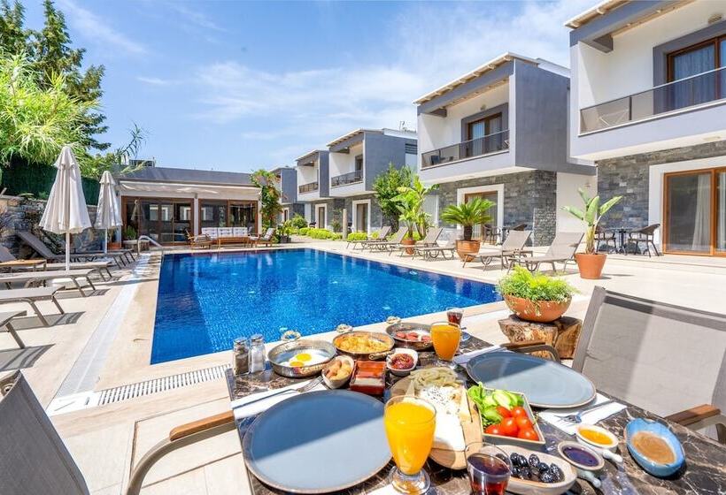 Maye Residence