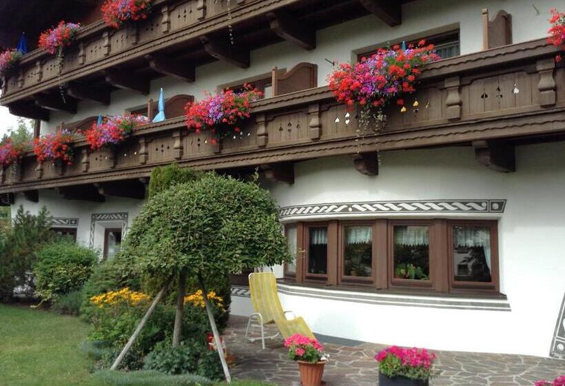 膳宿费 Garni Almhof