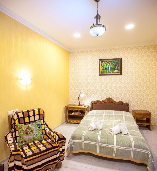 پانسیون Guest House Happy Holidays