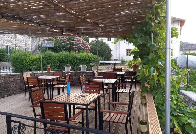 بنسيون Silver Hill Guesthouse