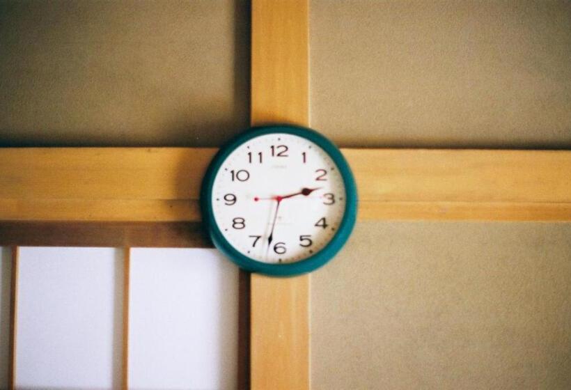 ペンション Tipy Records Inn Hanare