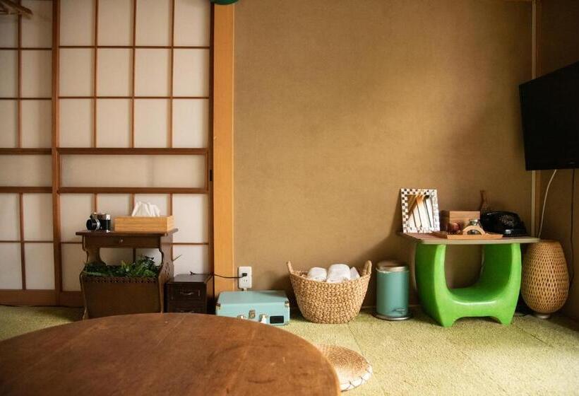 ペンション Tipy Records Inn Hanare