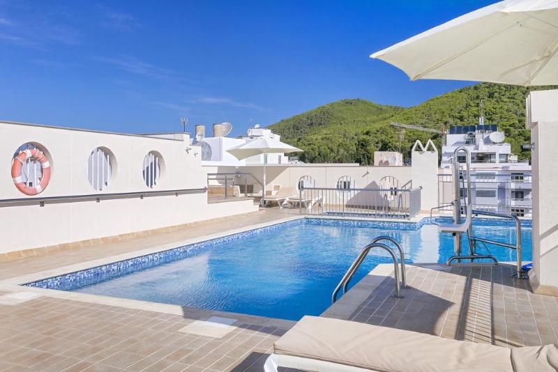 Aparthotel Duquesa Playa