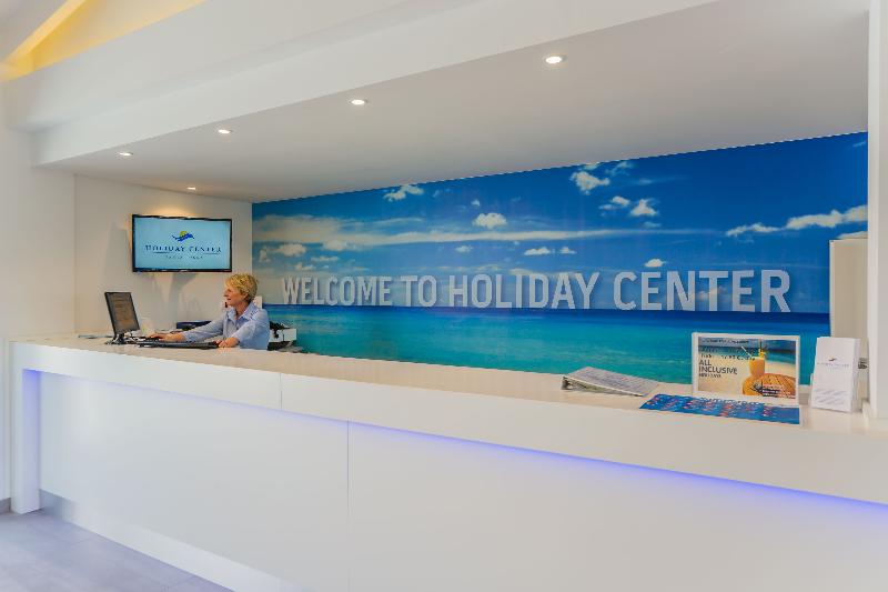 Aparthotel Holiday Center