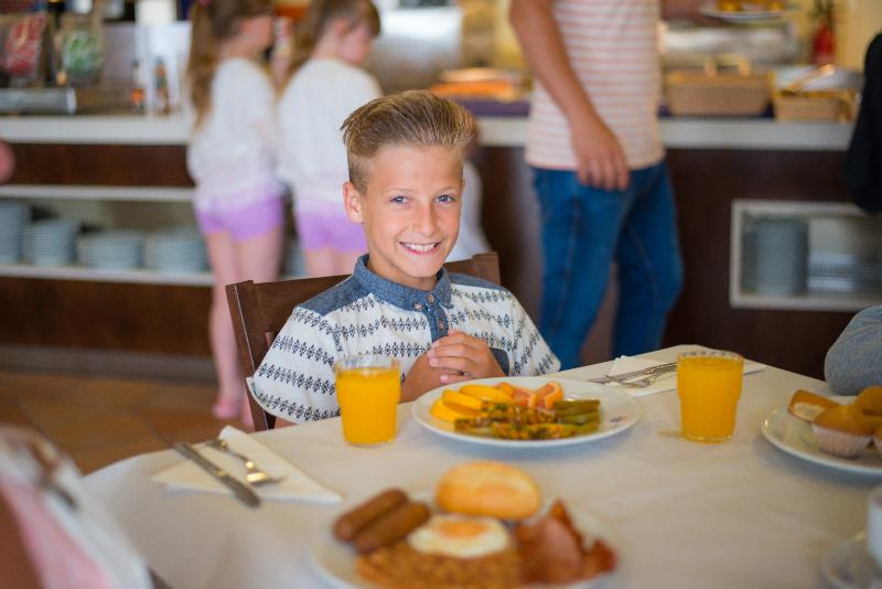 Aparthotel Holiday Center