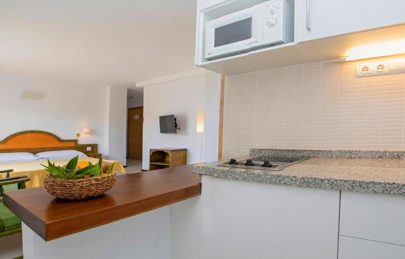 Apartamentos Bon Lloc