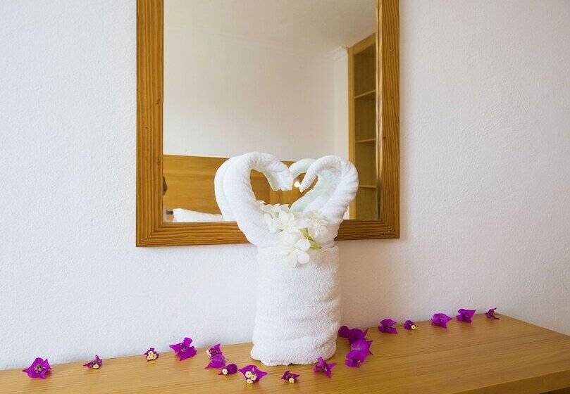 Apartamentos Green Line Bon Sol  Ab Group