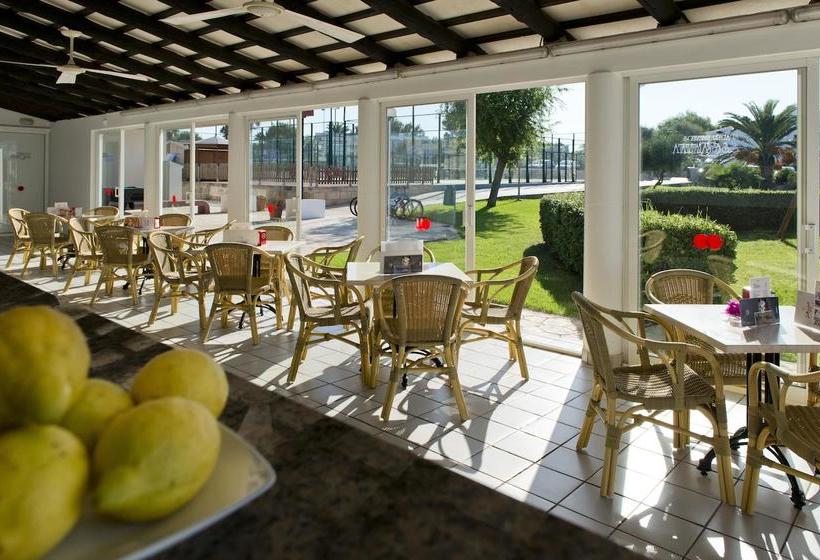 Apartamentos Sa Caleta