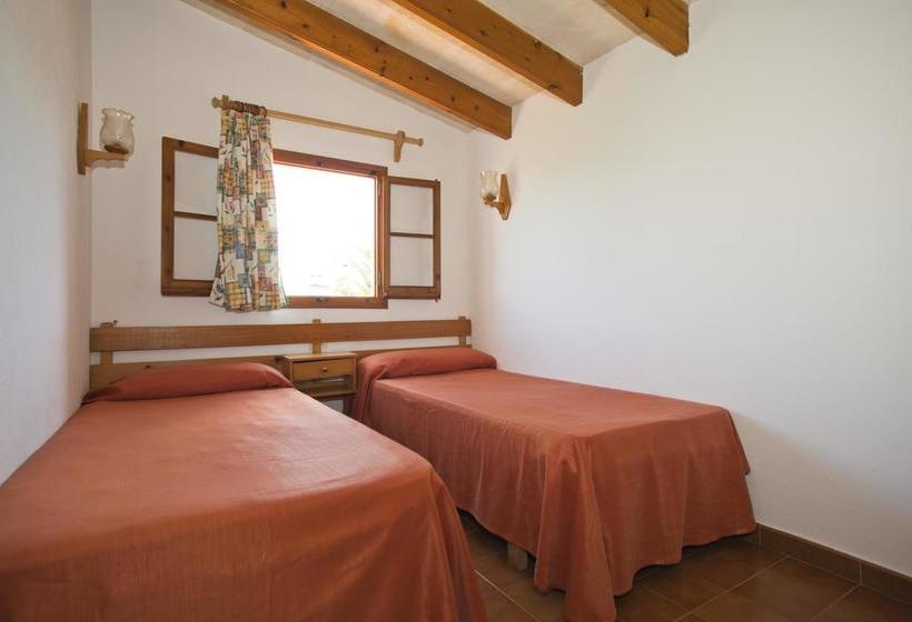 Apartamentos Sa Caleta