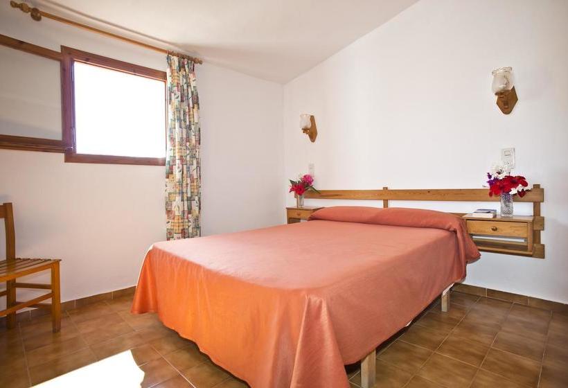 Apartamentos Sa Caleta