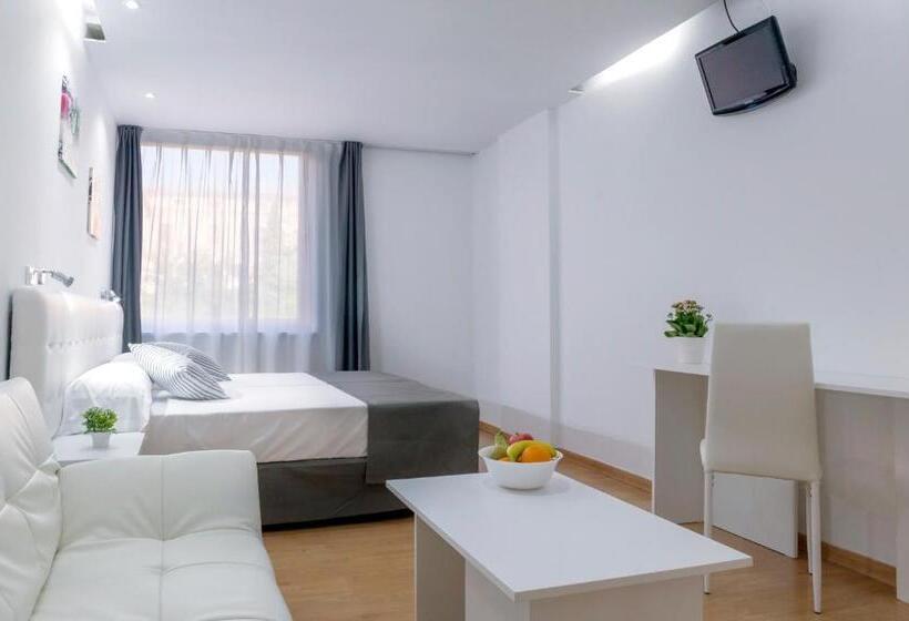 Boutique Urban Madrid Genova