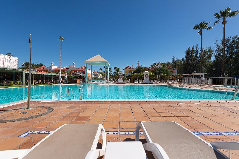 Bungalows Cordial Green Golf