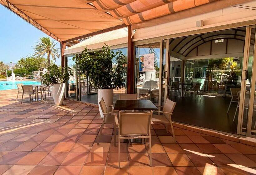 Bungalows Cordial Sandy Golf