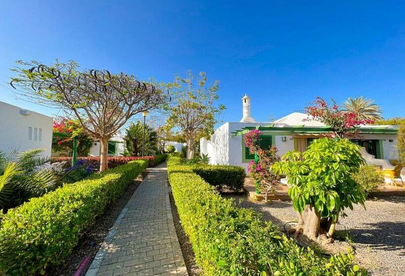 Bungalows Cordial Sandy Golf