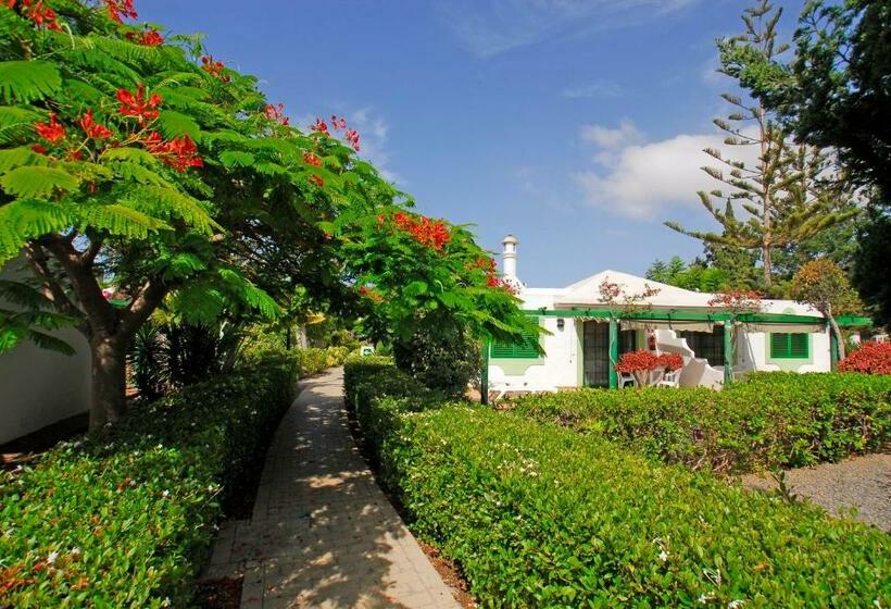 Bungalows Cordial Sandy Golf