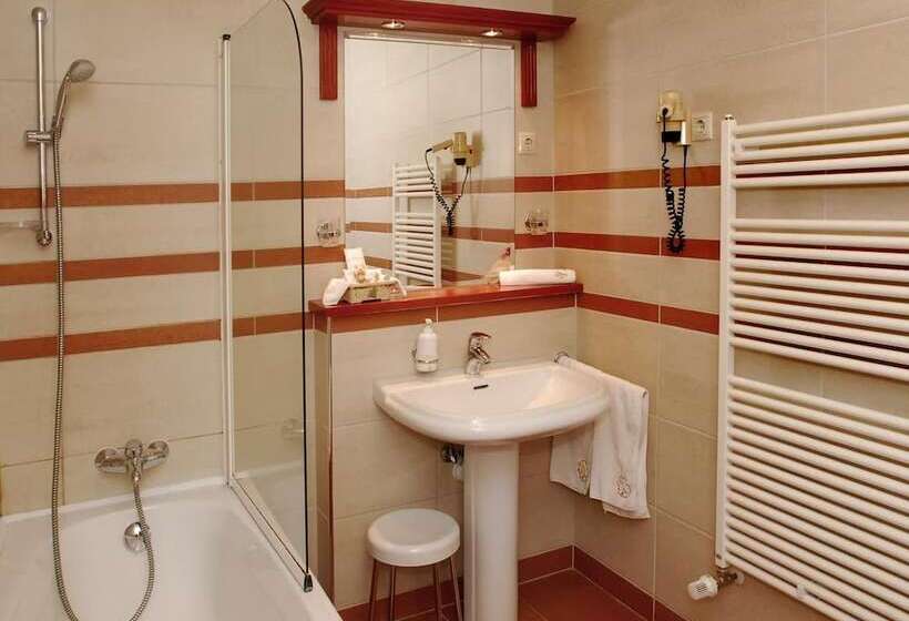 City Partner Park Hotel Pelikan