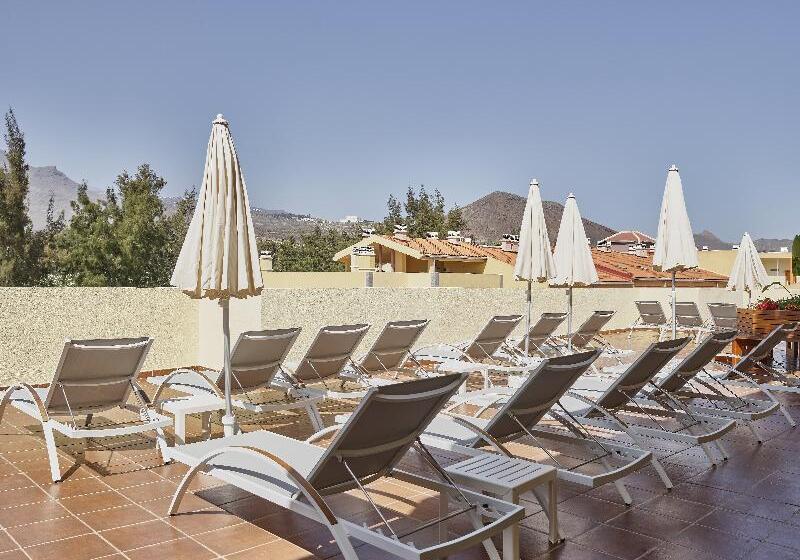 Coral Compostela Beach Golf