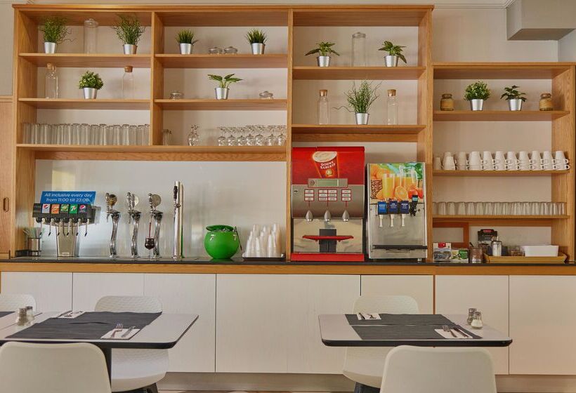 Coral Compostela Beach Golf