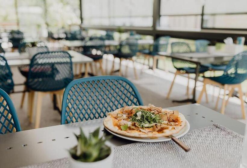 Dorfcafe Unken Hotelpension Swirtshaus Im Dorf