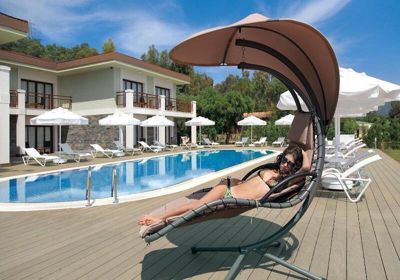 Fortezza Beach Resort