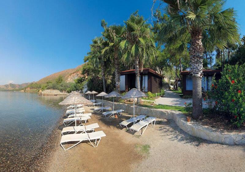 Fortezza Beach Resort