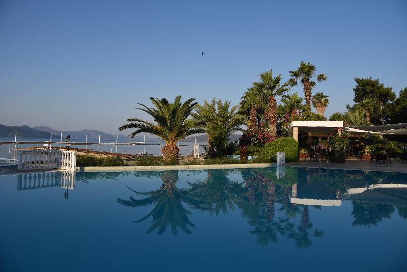 Fortezza Beach Resort