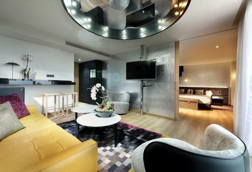 Hard Rock Hotel Tenerife