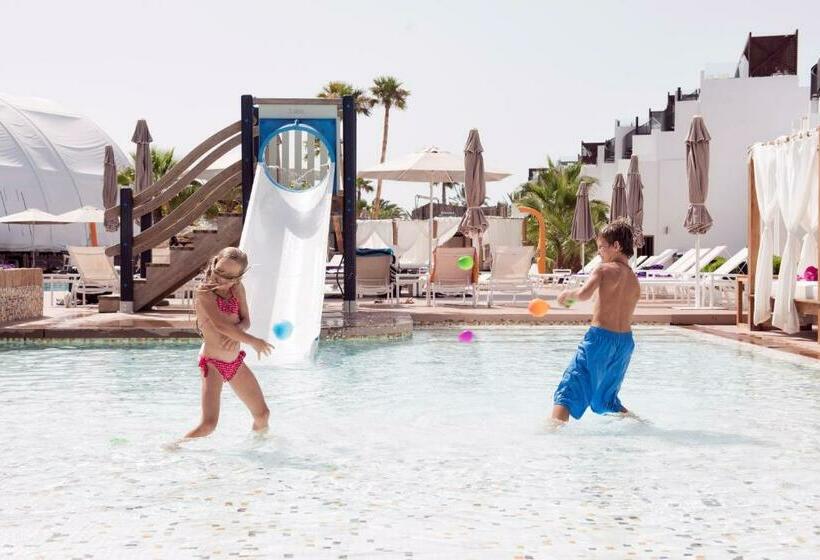 Hard Rock Hotel Tenerife