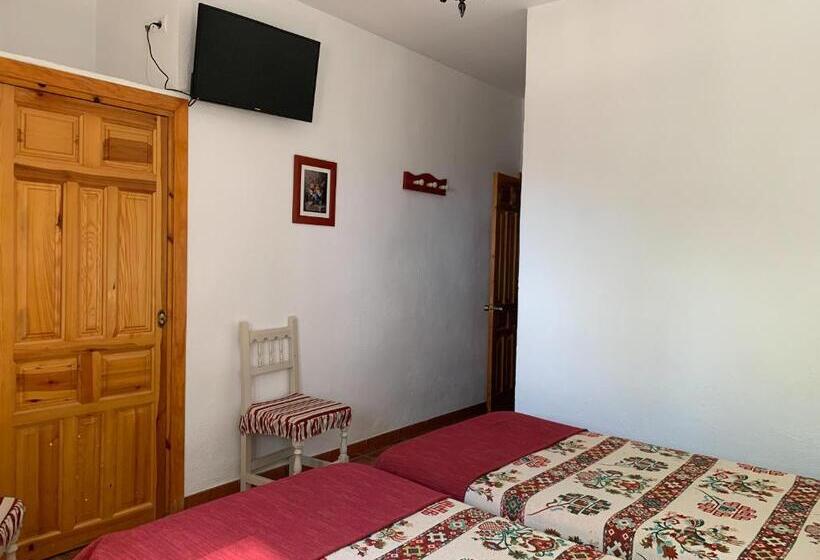 Hostal Atalaya En Capileira Cb