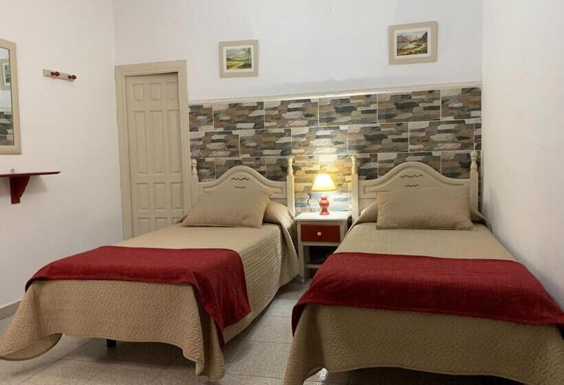 Hostal Atalaya En Capileira Cb