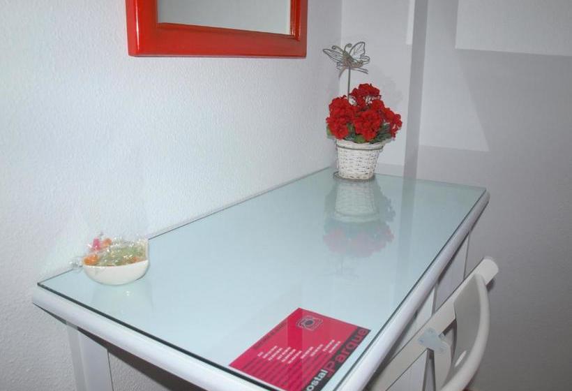 Hostal El Parque