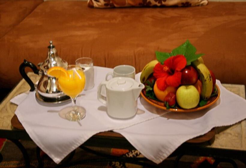 Отель Al Jasira